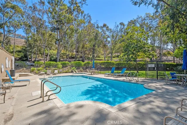 $885,000 | 31605 East Nine Drive, Unit 61F, Laguna Niguel, CA 92677