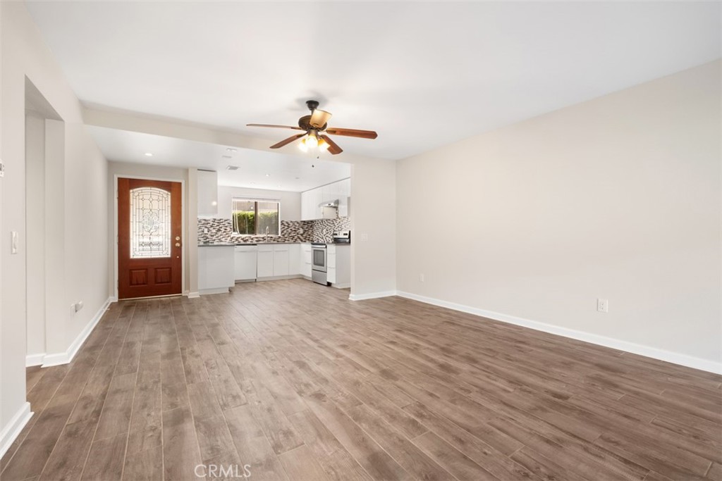 31605 East Nine Drive, Unit 61F Laguna Niguel, CA 92677 - Photo 8 of 29 Great Room and Kitchen