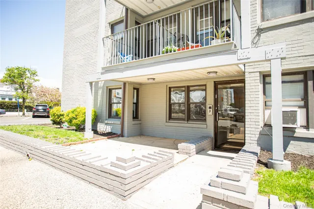 a view of a building entrance