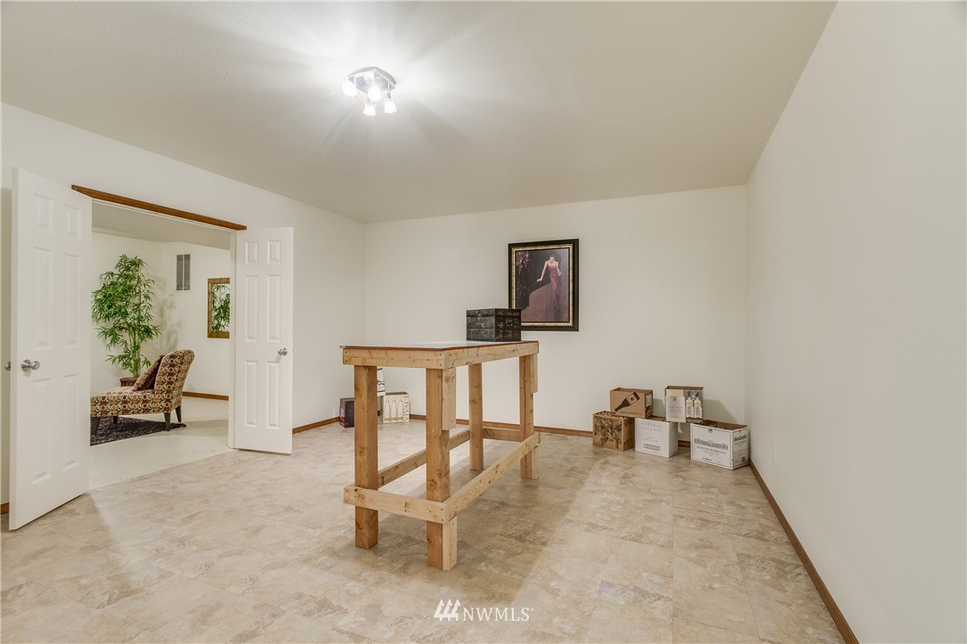 25517 Southeast Issaquah-Fall City Road Issaquah, WA 98029 - Photo 21 of 24 Gallery Image 21