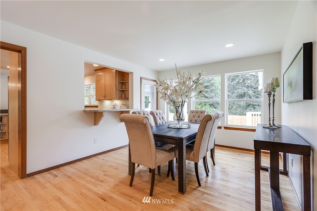 25517 Southeast Issaquah-Fall City Road Issaquah, WA 98029 - Photo 10 of 24 Gallery Image 10