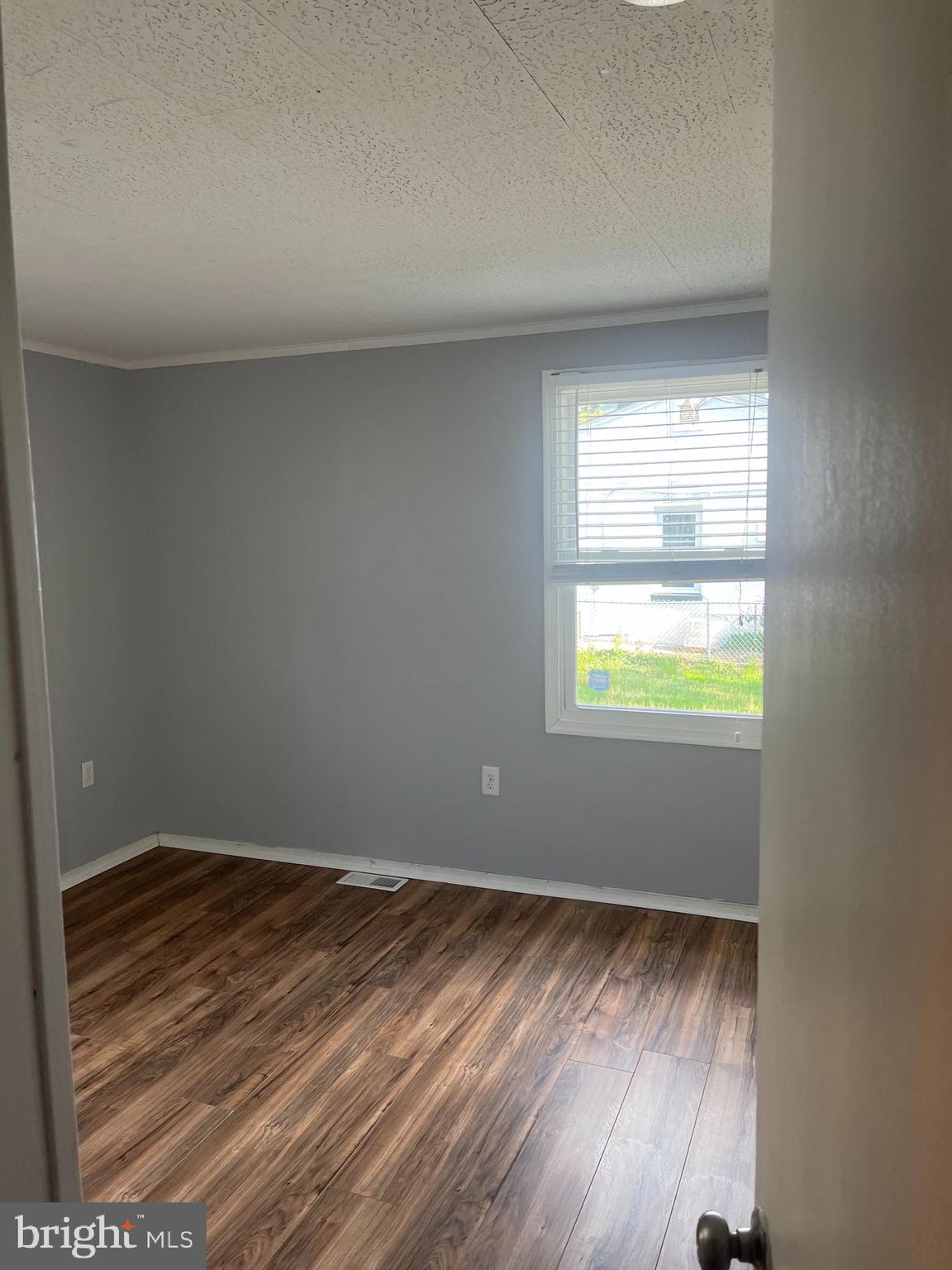 19 West Maiden Lane Somerdale, NJ 08083 - Photo 8 of 12 a view of room with window