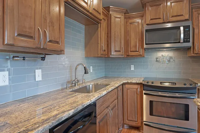 $325,000 | 6401 Hinsdale Drive, Amarillo, TX 79109