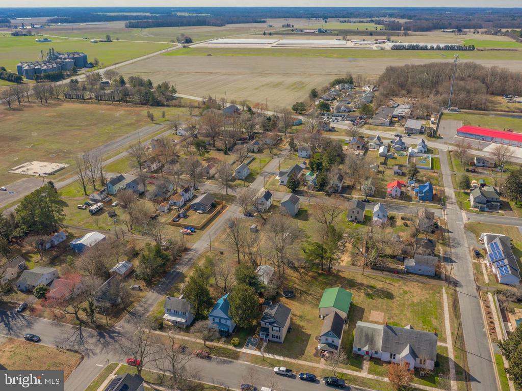 207 Park Avenue Ridgely, MD 21660 - Photo 23 of 28 Beautiful shot of overview of town