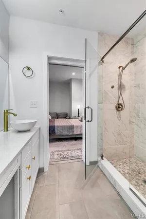 $320,000 | 1801 Park Avenue, Unit 1B, St. Louis, MO 63104