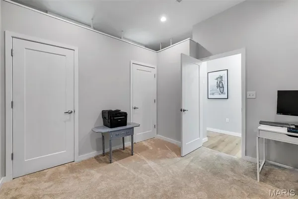 $320,000 | 1801 Park Avenue, Unit 1B, St. Louis, MO 63104