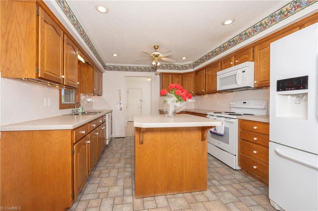 1630 Yadkin Valley Road Advance, NC 27006 - Photo 10 of 50