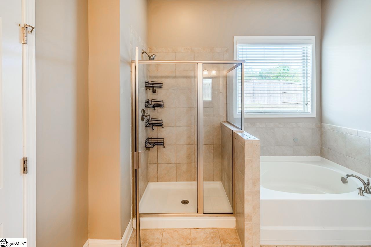 310 Wildflower Road Easley, SC 29642 - Photo 14 of 26