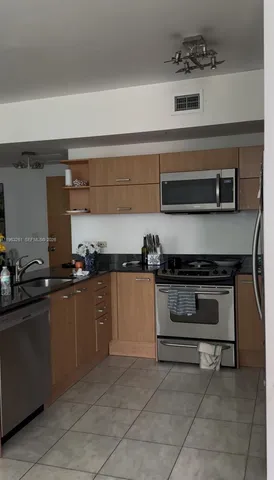 $3,600 | 350 South Miami Avenue, Unit 3006, Miami, FL 33130