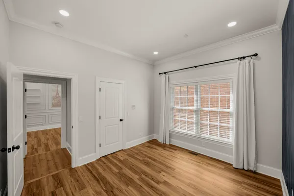 $975,000 | 5904 Old Harding Pike, Nashville, TN 37205