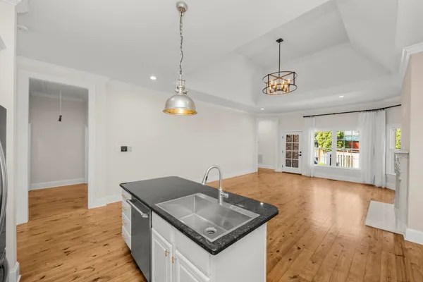 $975,000 | 5904 Old Harding Pike, Nashville, TN 37205