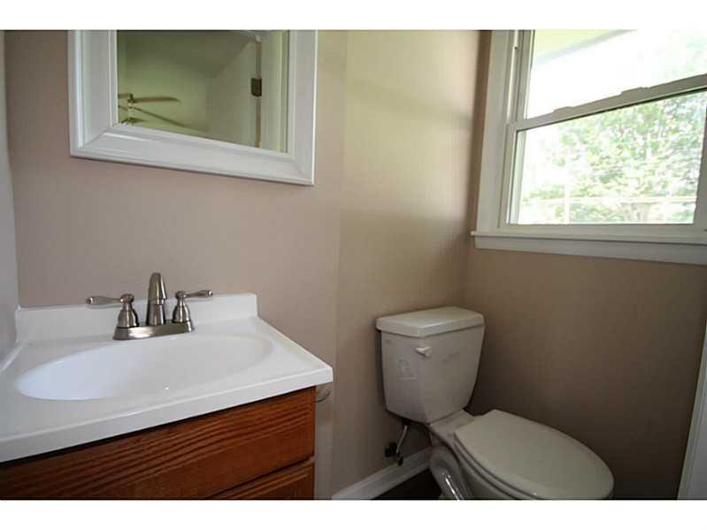2920 North Marr Road Columbus, IN 47203 - Photo 11 of 23 Gallery Image 11