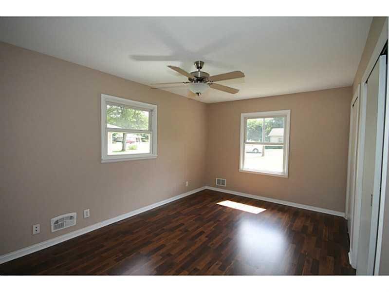 2920 North Marr Road Columbus, IN 47203 - Photo 12 of 23 Gallery Image 12