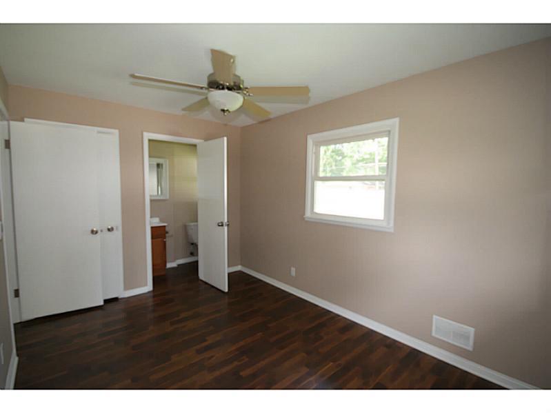 2920 North Marr Road Columbus, IN 47203 - Photo 10 of 23 Gallery Image 10