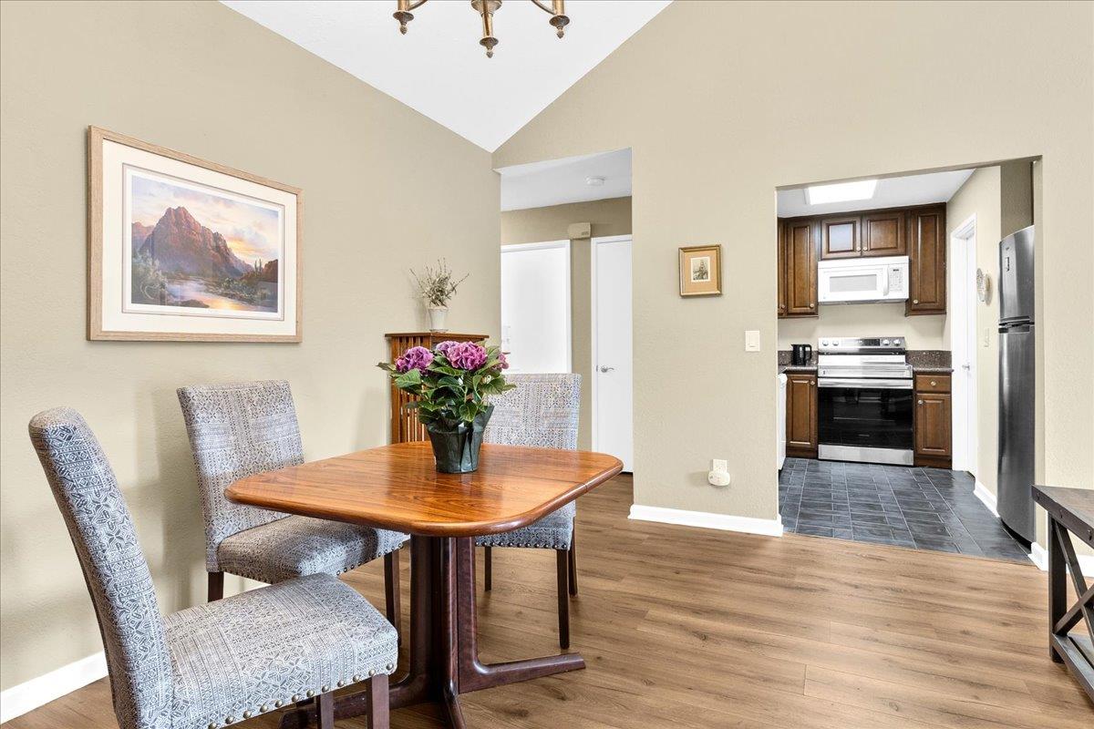 4000 Rio Road, Unit 26 Carmel, CA 93923 - Photo 8 of 30 Gallery Image 8