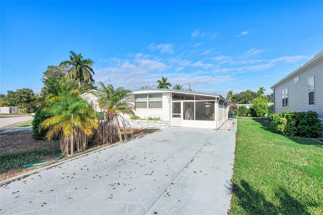 a house view with a outdoor space