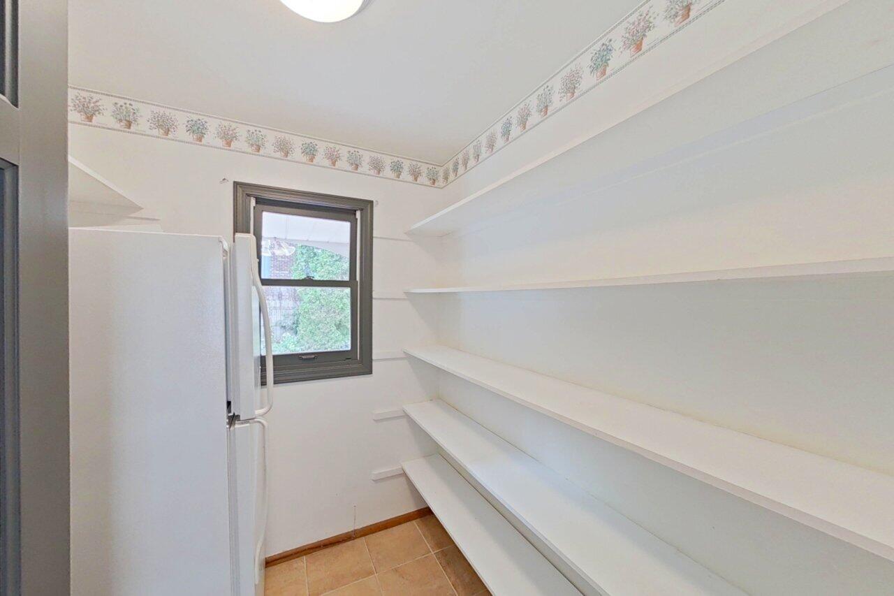 8415 Bridge Road Grosse Ile, MI 48138 - Photo 18 of 53 photos_web_resolution_8415_Bridge_Road_i