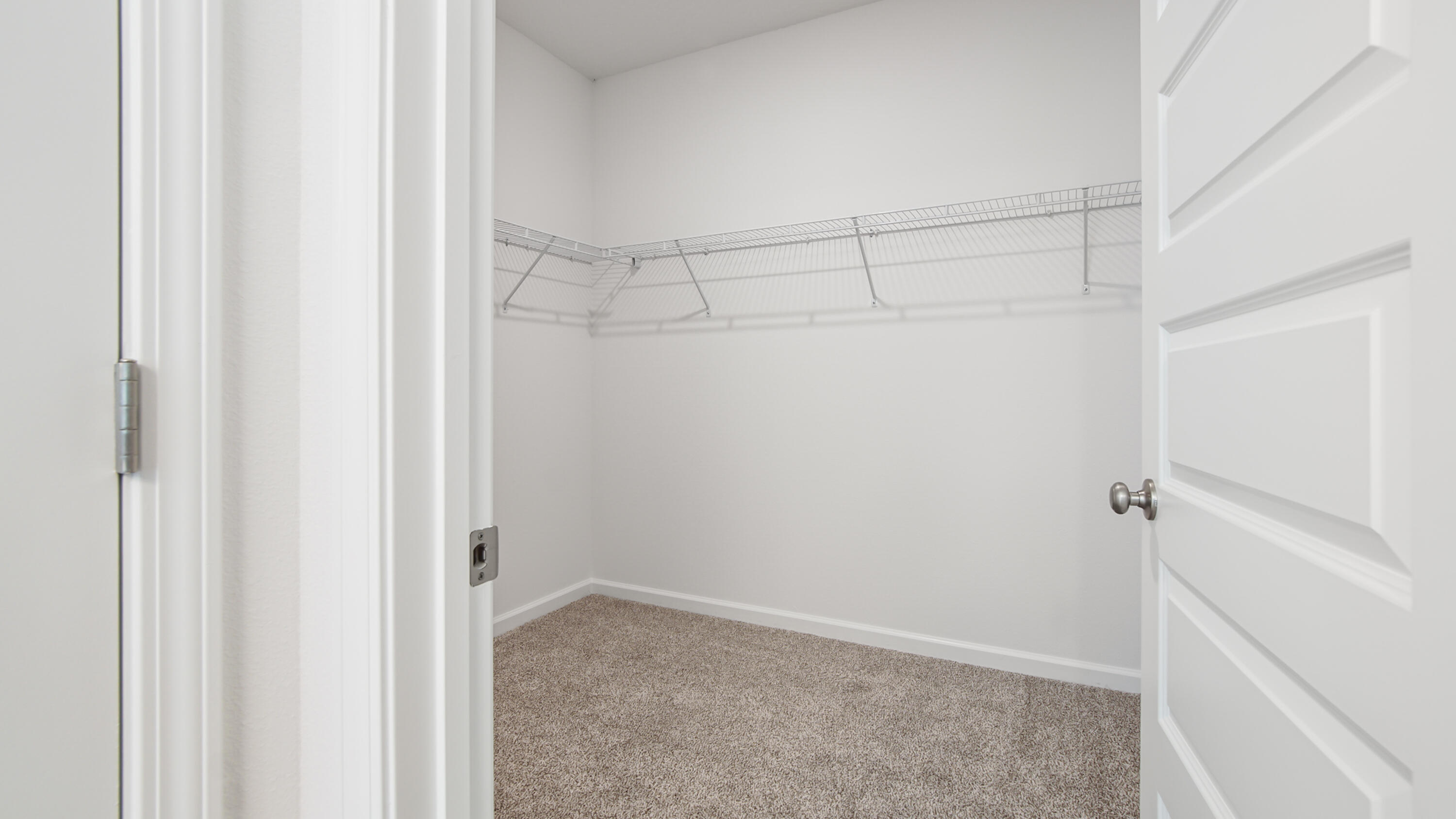 181 Huckleberry Street Freeport, FL 32439 - Photo 25 of 32 a view of a room with shelf