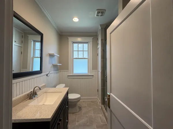 $1,800 | 1999 Peabody Avenue, Memphis, TN 38104