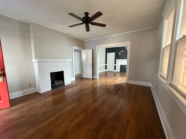$1,800 | 1999 Peabody Avenue, Memphis, TN 38104