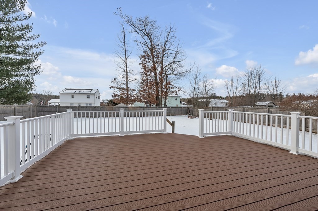 40 Albee Street Springfield, MA 01129 - Photo 19 of 24