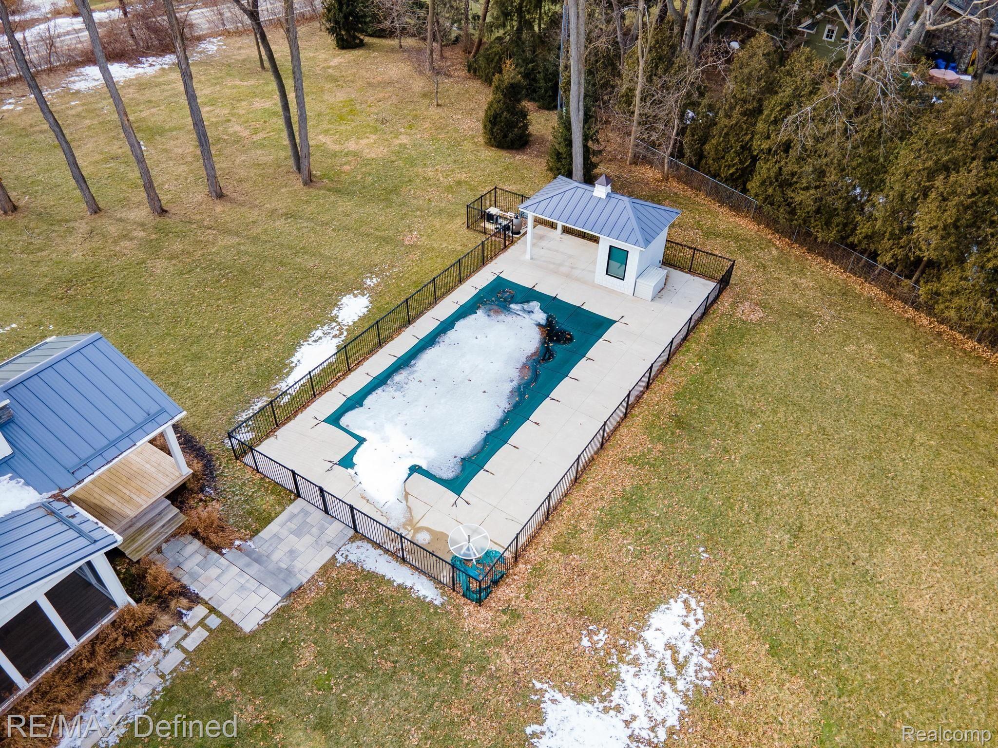 5515 Orion Road Rochester, MI 48306 - Photo 58 of 68 63-web-or-mls-5515-Orion-Rd-63.jpg