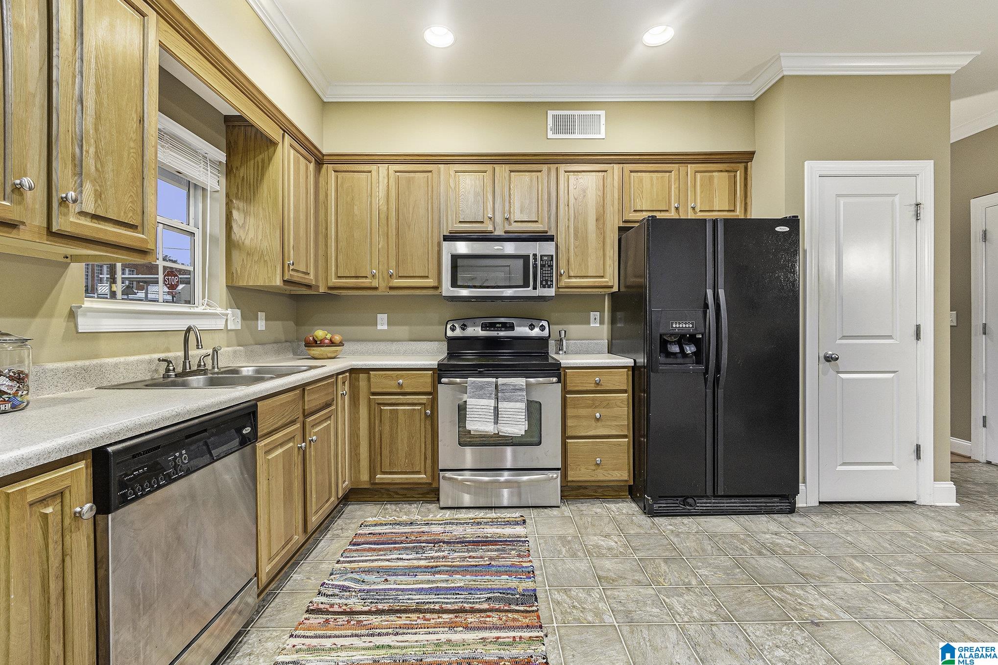 729 Bloch Street, Unit B Montevallo, AL 35115 - Photo 12 of 25