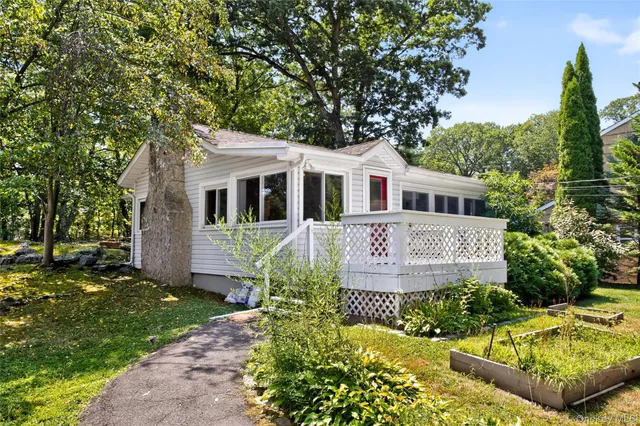 $3,500 | 14 Mountain Trail, Pleasantville, NY 10570