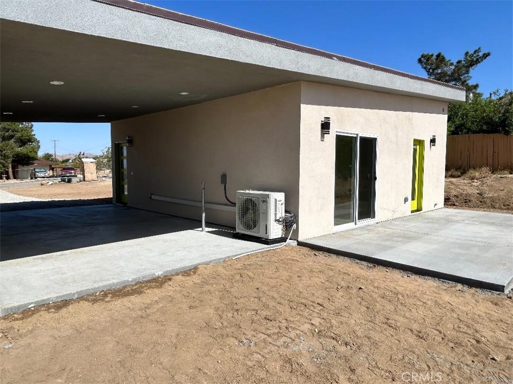7374 Olympic Road Joshua Tree, CA 92252 - Photo 7 of 30 Gallery Image 7