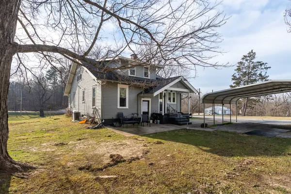 $355,000 | 8193 Old Highway 13, Murphysboro, IL 62966