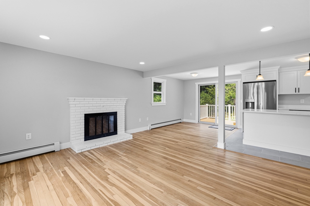 159 Walnut Street Halifax, MA 02338 - Photo 8 of 41