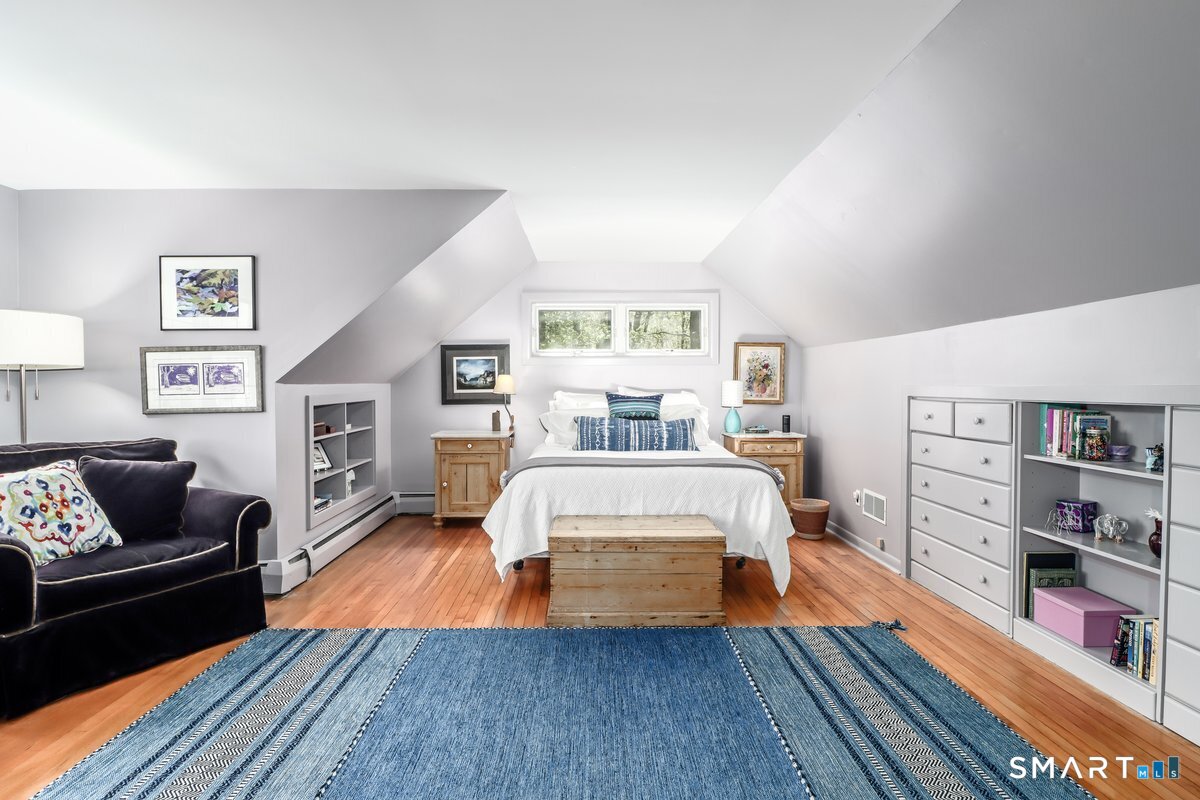 36 Down River Road New Canaan, CT 06840 - Photo 14 of 26