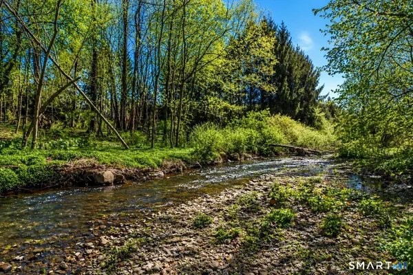 $1,180,000 | 36 Down River Road, New Canaan, CT 06840