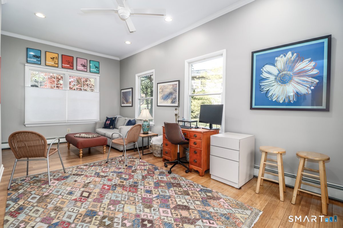 36 Down River Road New Canaan, CT 06840 - Photo 10 of 26