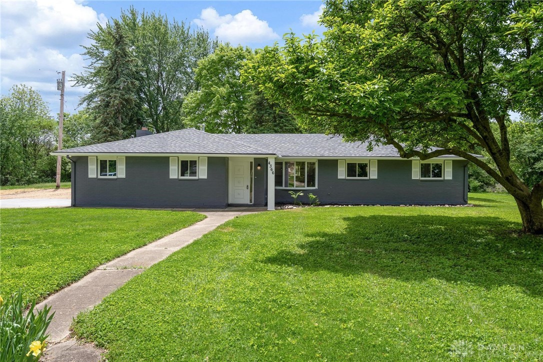 4366 Powell Road Huber Heights, OH 45424 - Photo 3 of 39