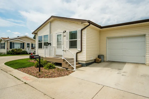 $250,000 | 306 G Street, Buffalo, WY 82834