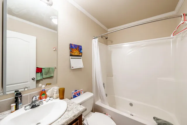 $255,000 | 306 G Street, Buffalo, WY 82834