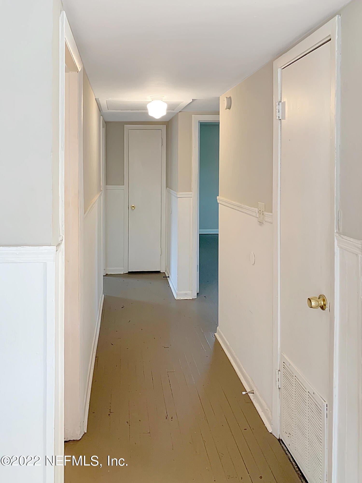 2950 Mansion Road Jacksonville, FL 32277 - Photo 20 of 30 a view of a hallway with closet
