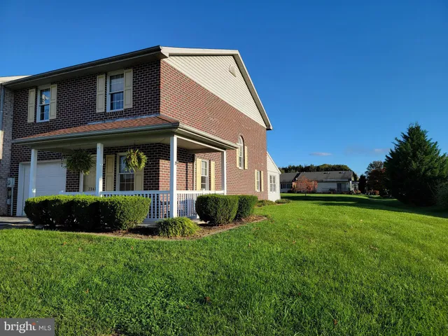 $1,800 | 2367 McCleary Drive, Chambersburg, PA 17201