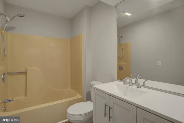 $1,800 | 2367 McCleary Drive, Chambersburg, PA 17201