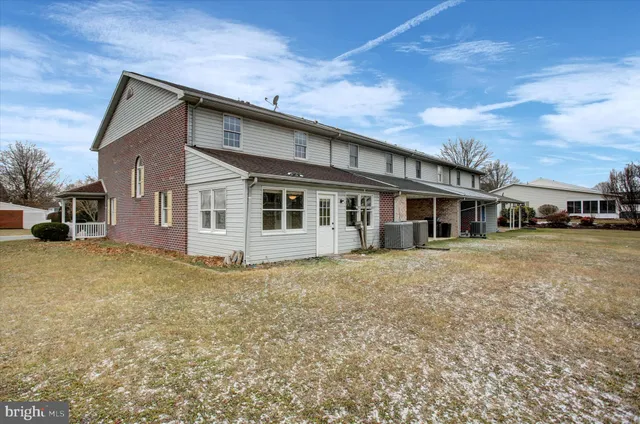 $1,800 | 2367 McCleary Drive, Chambersburg, PA 17201