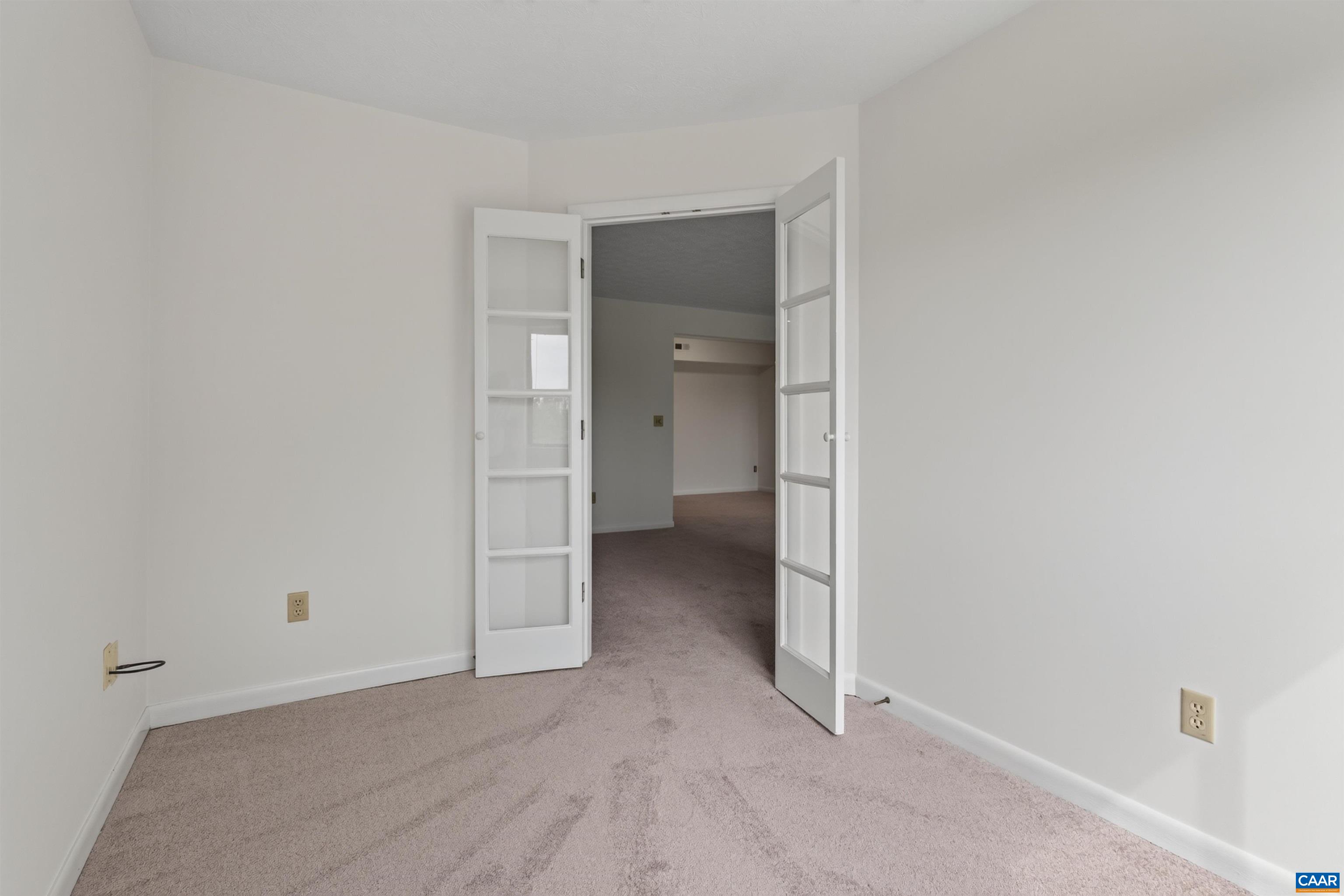 128 Turtle Creek Road, Unit 6 Charlottesville, VA 22901 - Photo 12 of 40 Gallery Image 12