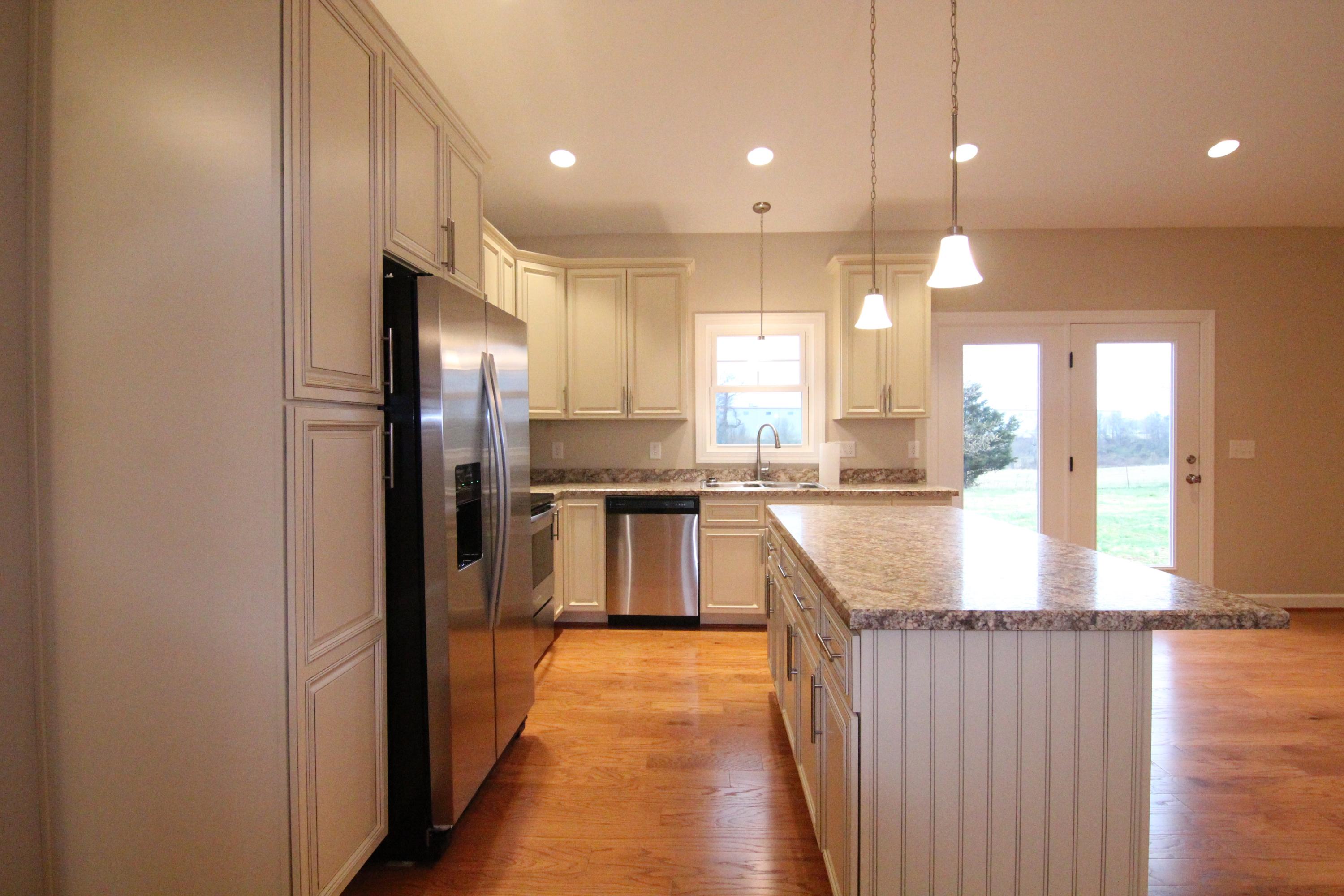 2251 Hardy Road Vinton, VA 24179 - Photo 14 of 42 IMG_7994
