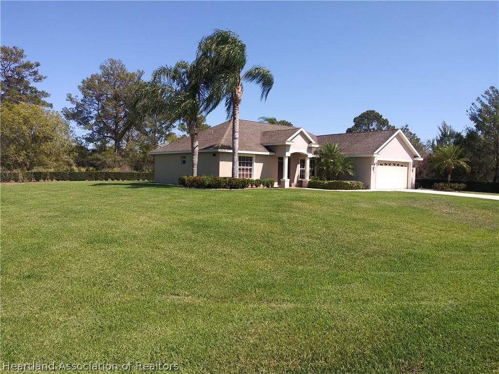 379 Grape Road Northwest Lake Placid, FL 33852 - Photo 1 of 35 Gallery Image 1