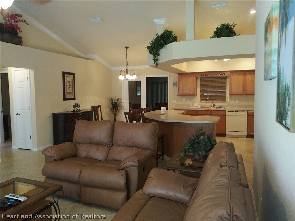 379 Grape Road Northwest Lake Placid, FL 33852 - Photo 11 of 35 Gallery Image 11