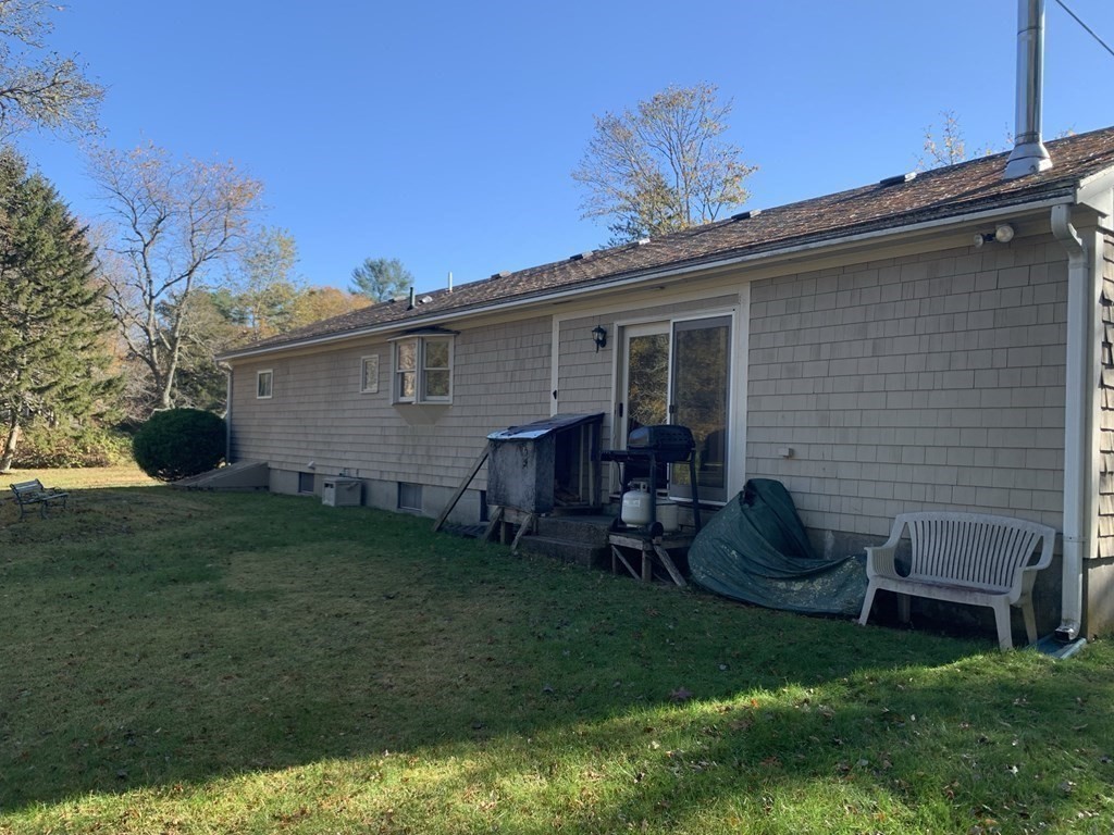 16 South Meadow Road Carver, MA 02330 - Photo 18 of 20 Gallery Image 18