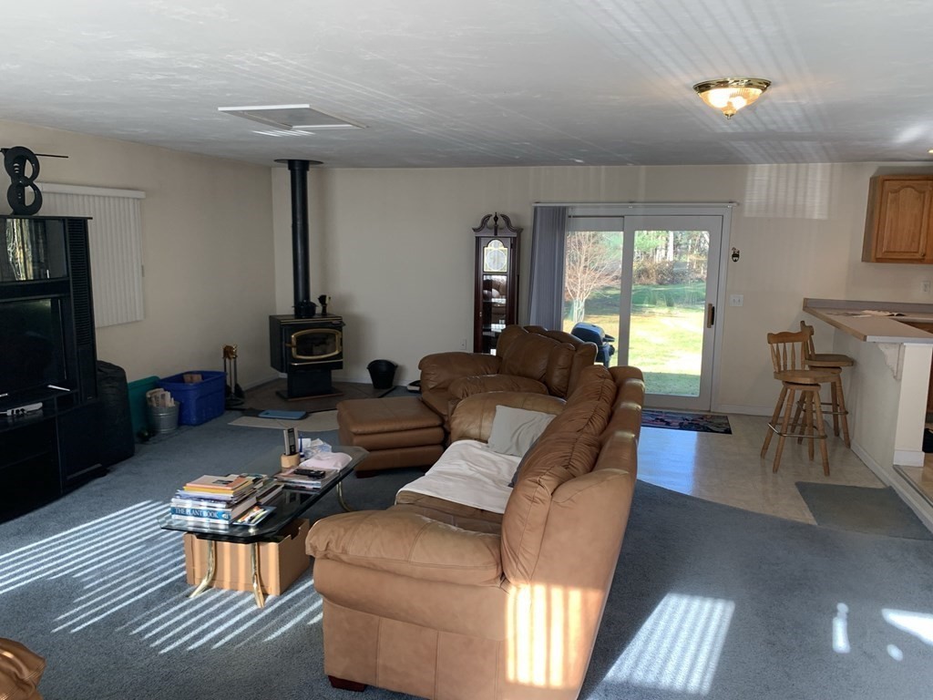 16 South Meadow Road Carver, MA 02330 - Photo 3 of 20 Gallery Image 3