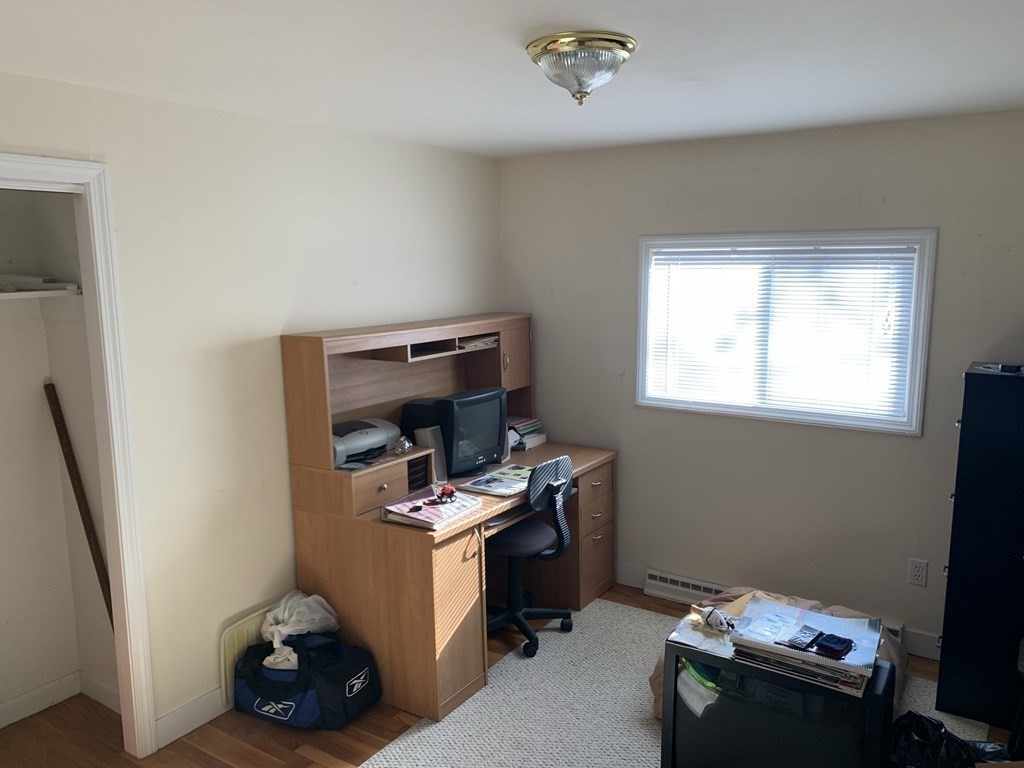 16 South Meadow Road Carver, MA 02330 - Photo 8 of 20 Gallery Image 8
