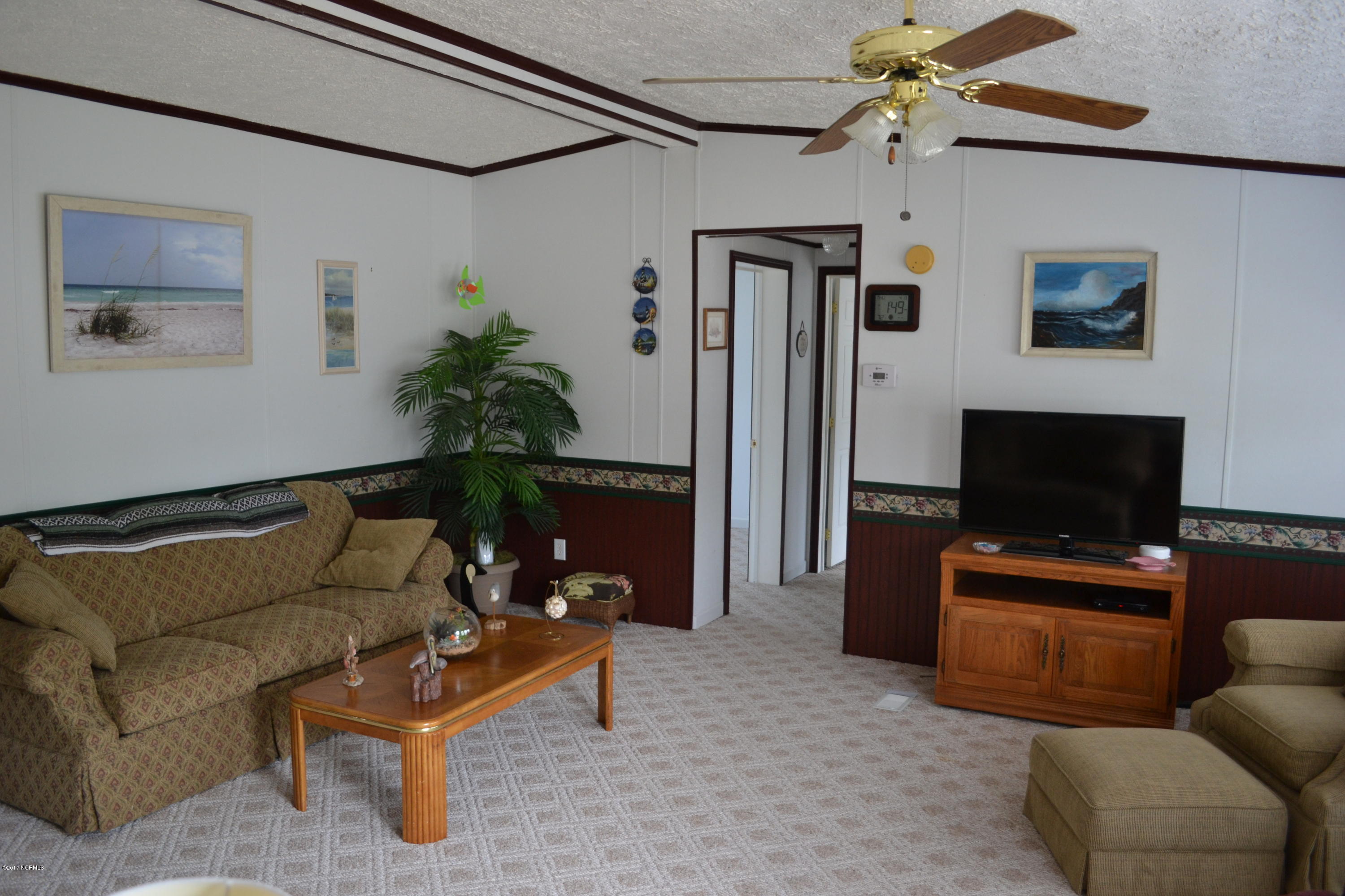 234 Bream Street Holly Ridge, NC 28445 - Photo 8 of 22 Living Room