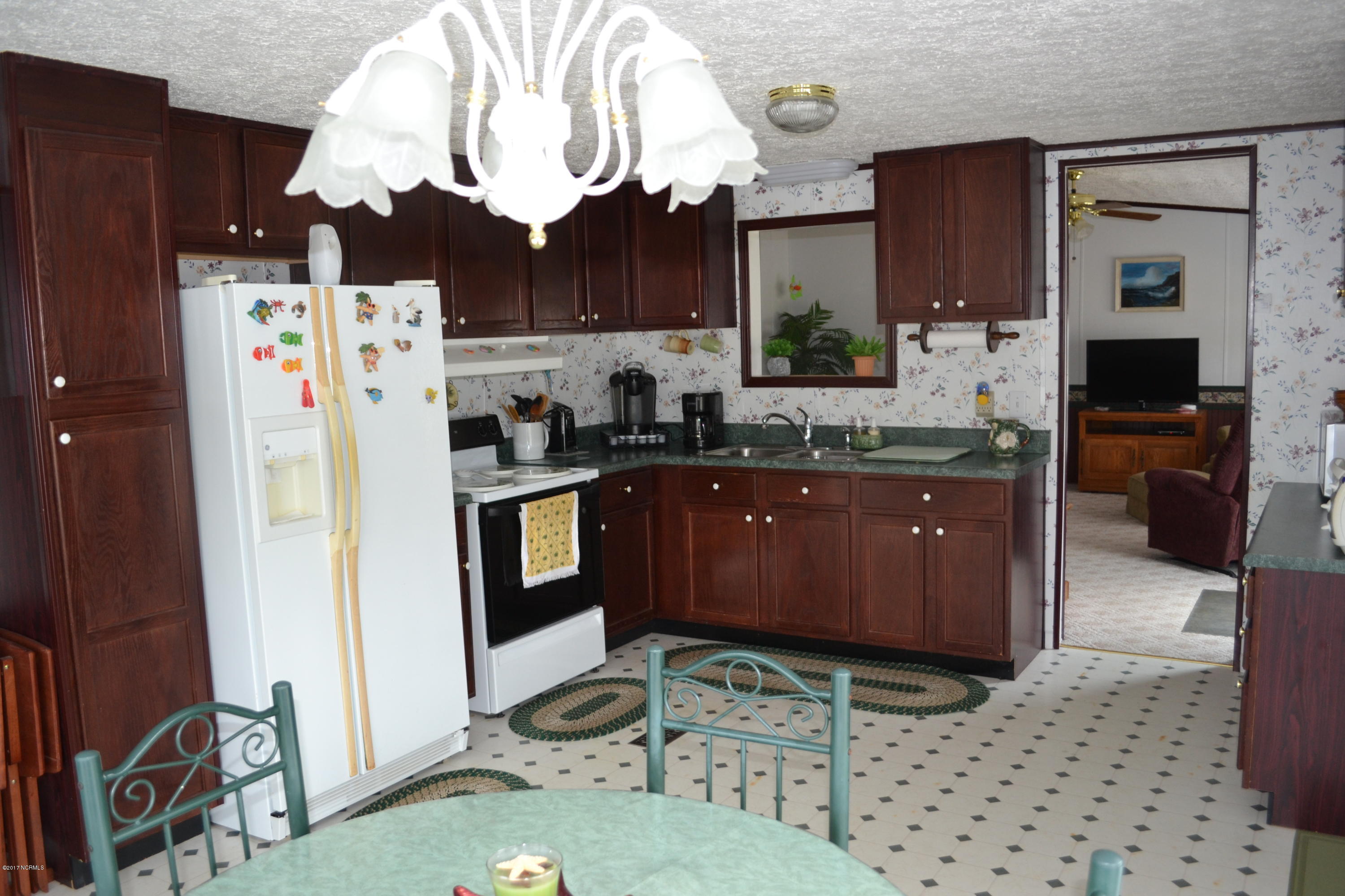234 Bream Street Holly Ridge, NC 28445 - Photo 9 of 22 Kitchen